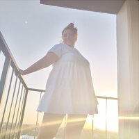 Canadian_BBW