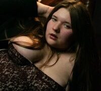 Chloee_White