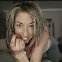 MiraKisss