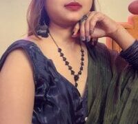 Sheela_oshovadi